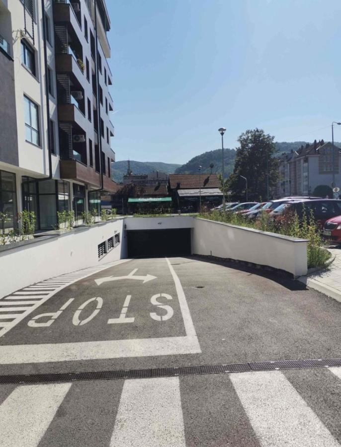 Square Διαμέρισμα Μπάνια Λούκα Εξωτερικό φωτογραφία